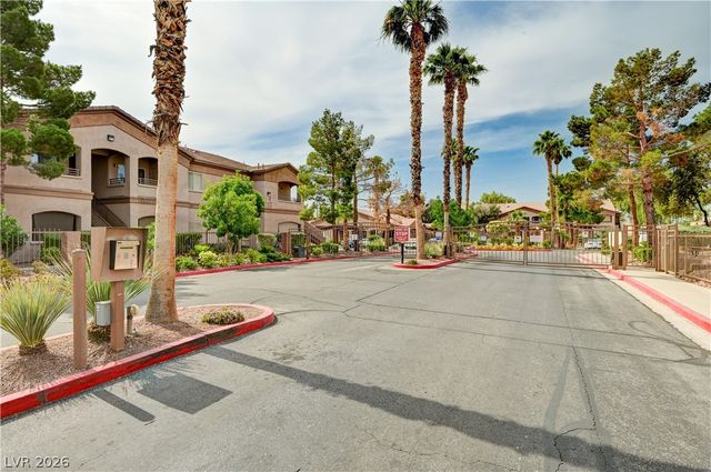 5751 East Hacienda Avenue 123, Las Vegas, NV 89122