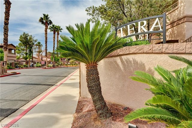 5751 East Hacienda Avenue 123, Las Vegas, NV 89122