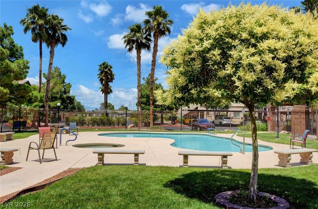 5751 East Hacienda Avenue 123, Las Vegas, NV 89122