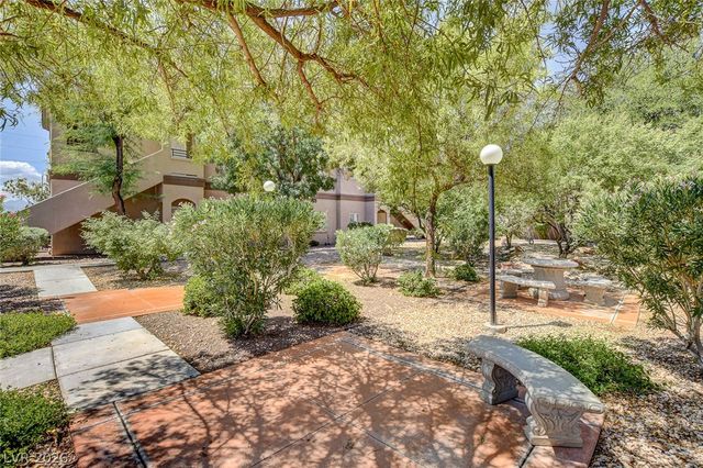 5751 East Hacienda Avenue 123, Las Vegas, NV 89122