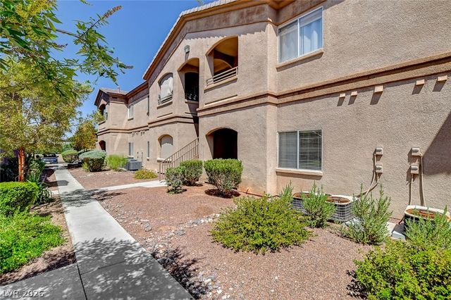 5751 East Hacienda Avenue 123, Las Vegas, NV 89122
