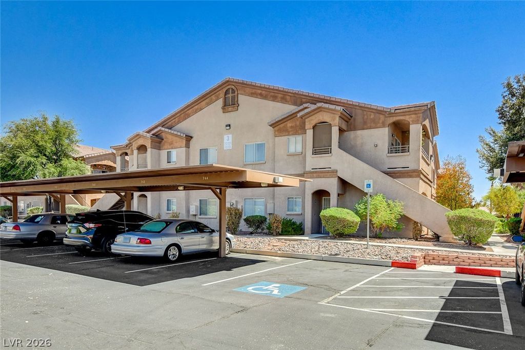 5751 East Hacienda Avenue 123, Las Vegas, NV 89122