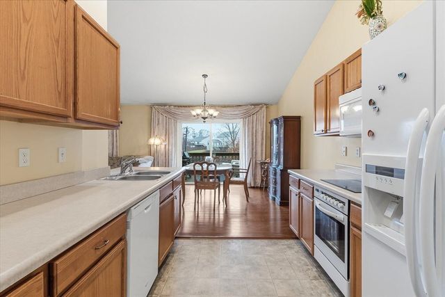 73 Murphy's Trail, Kalamazoo, MI 49009