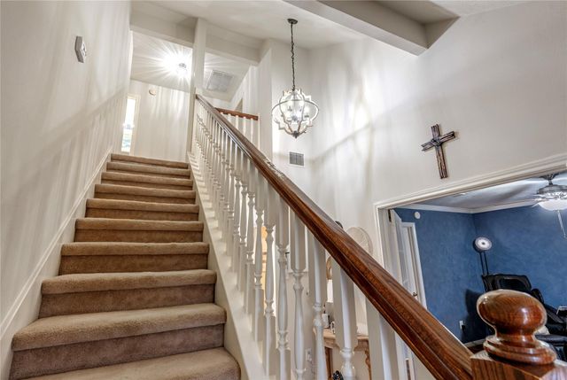 507 Clear Creek Meadows Drive, League City, TX 77573