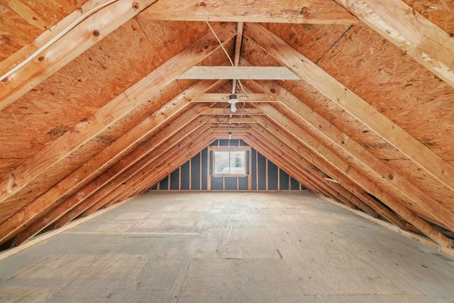 507 Clear Creek Meadows Drive, League City, TX 77573