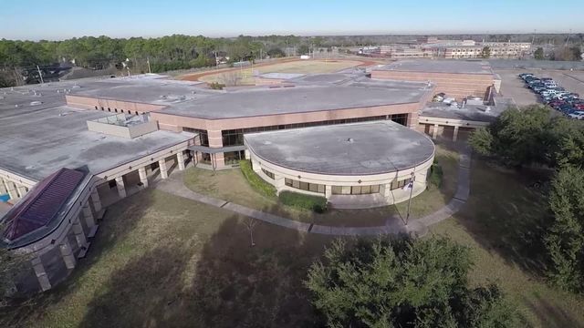 507 Clear Creek Meadows Drive, League City, TX 77573