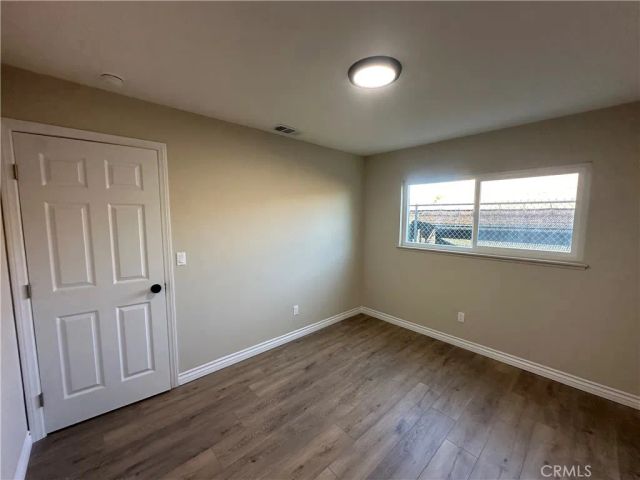 560 W 10th Street, Perris, CA 92570