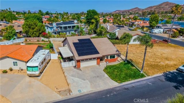 30150 Cove View Street, Canyon Lake, CA 92587