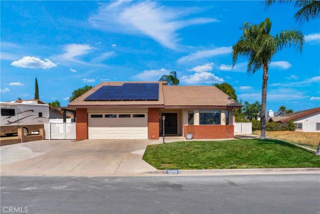 30150 Cove View Street, Canyon Lake, CA 92587