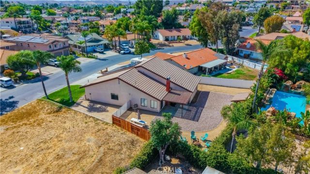 30150 Cove View Street, Canyon Lake, CA 92587
