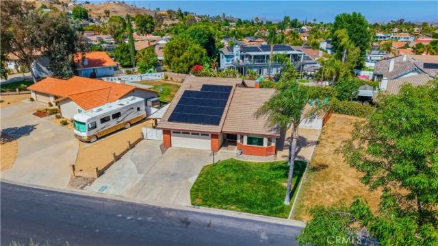 30150 Cove View Street, Canyon Lake, CA 92587