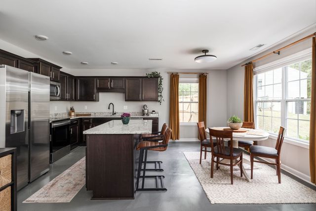 711 RIDGECREST DRIVE, Clarksville, TN 37040