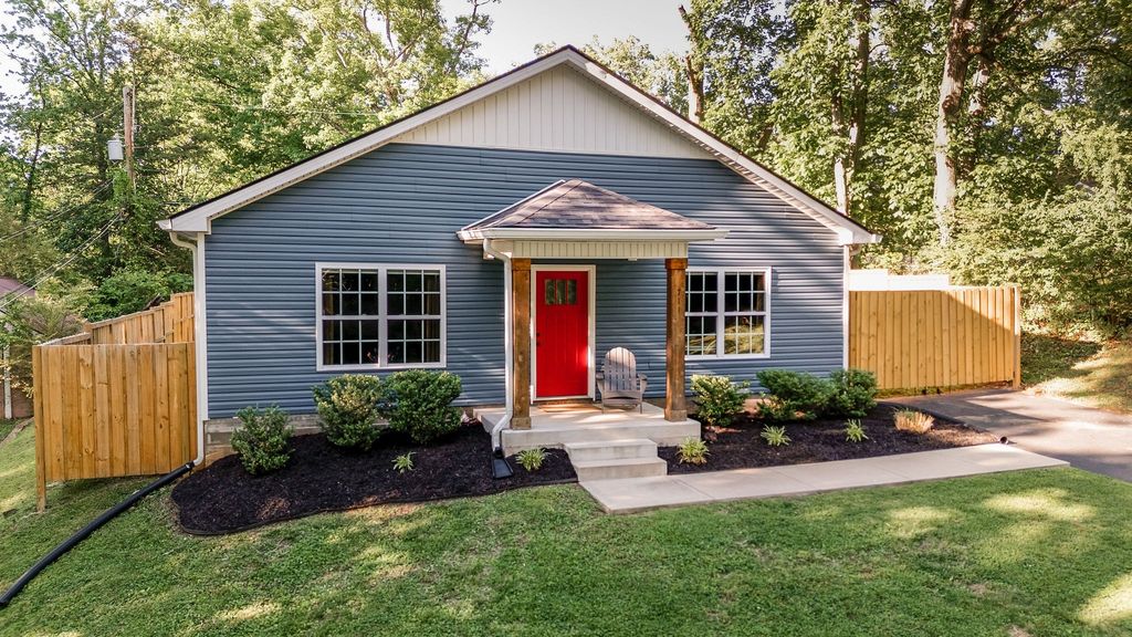 711 RIDGECREST DRIVE, Clarksville, TN 37040
