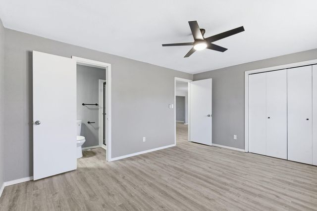 3301 South Avenue, Springfield, MO 65807