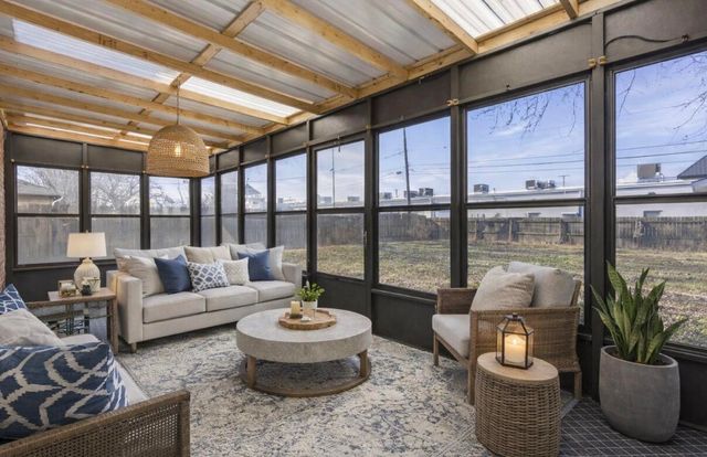 3301 South Avenue, Springfield, MO 65807