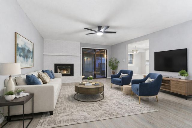 3301 South Avenue, Springfield, MO 65807