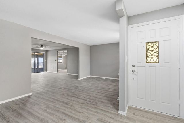 3301 South Avenue, Springfield, MO 65807