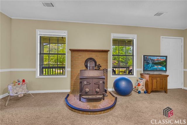 198 Bedford Drive, Hull, GA 30646