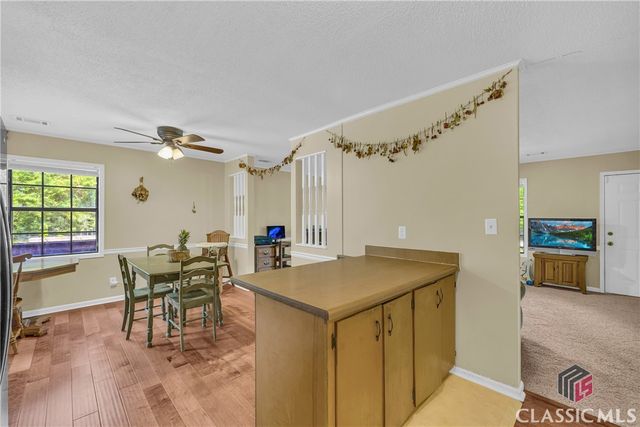198 Bedford Drive, Hull, GA 30646