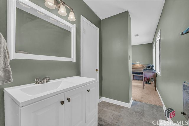 198 Bedford Drive, Hull, GA 30646