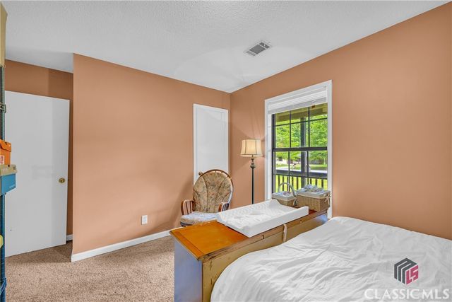 198 Bedford Drive, Hull, GA 30646