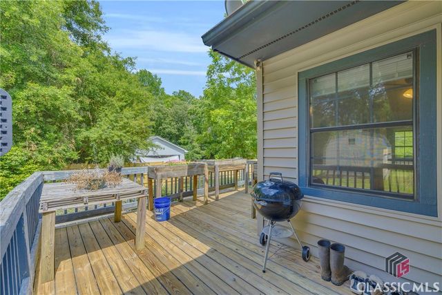198 Bedford Drive, Hull, GA 30646