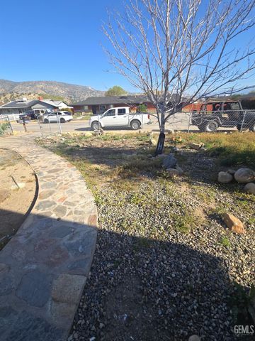 2020 Kem, Lake Isabella, CA 93240