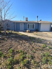 2020 Kem, Lake Isabella, CA 93240