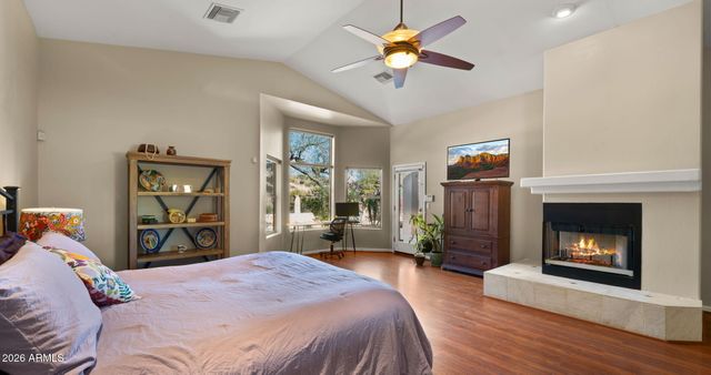 15045 S 6TH Place, Phoenix, AZ 85048