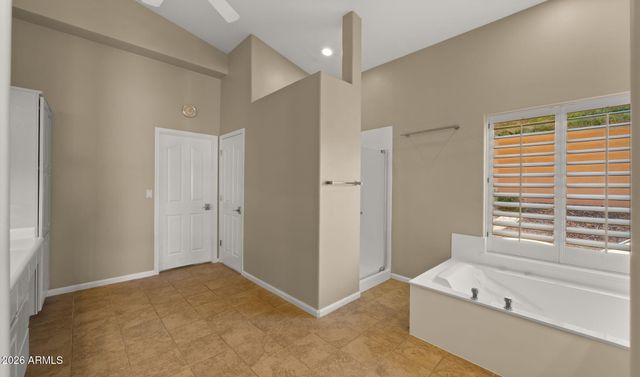 15045 S 6TH Place, Phoenix, AZ 85048