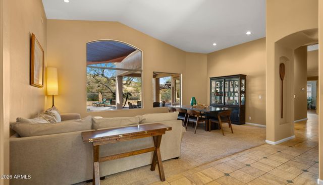 15045 S 6TH Place, Phoenix, AZ 85048