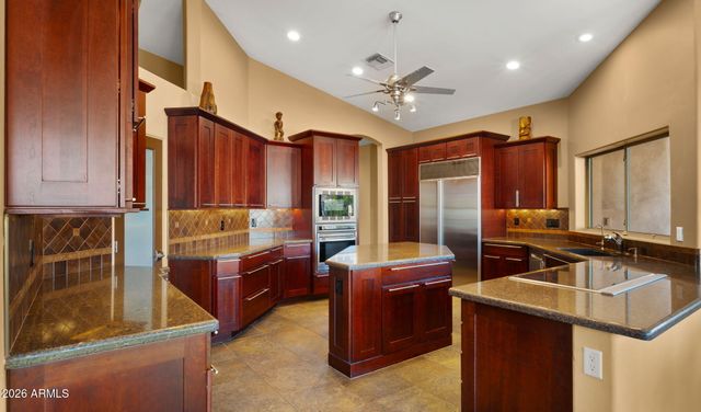 15045 S 6TH Place, Phoenix, AZ 85048