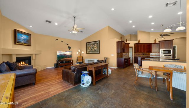 15045 S 6TH Place, Phoenix, AZ 85048