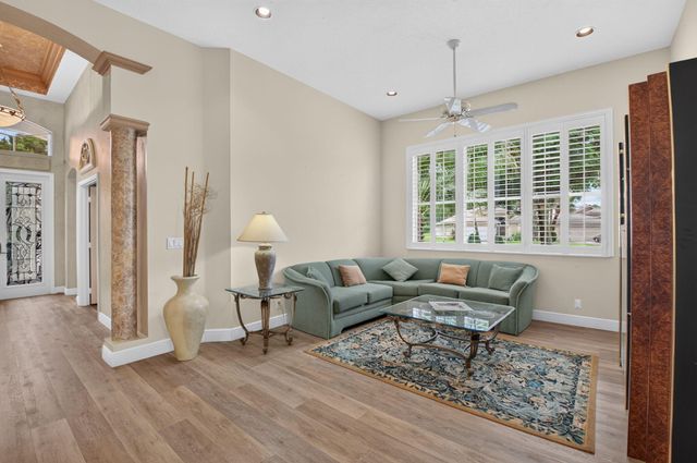 6565 VIA TRENTO, Delray Beach, FL 33446