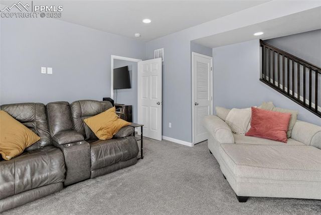 9222 Pacific Crest Drive, Colorado Springs, CO 80927