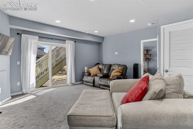 9222 Pacific Crest Drive, Colorado Springs, CO 80927