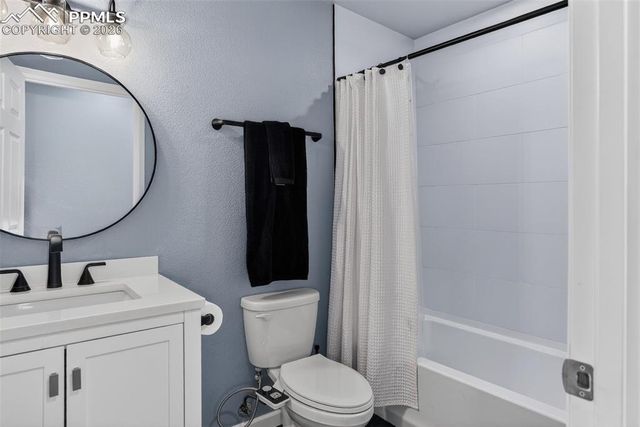 9222 Pacific Crest Drive, Colorado Springs, CO 80927