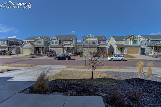 9222 Pacific Crest Drive, Colorado Springs, CO 80927
