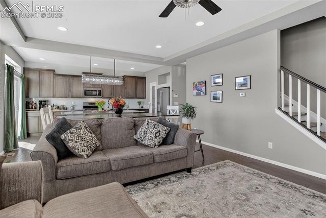 9222 Pacific Crest Drive, Colorado Springs, CO 80927