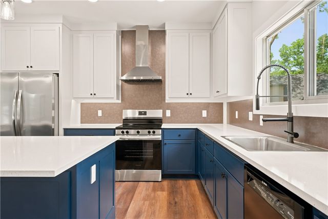 23 Topcliffe Lane, Bella Vista, AR 72715