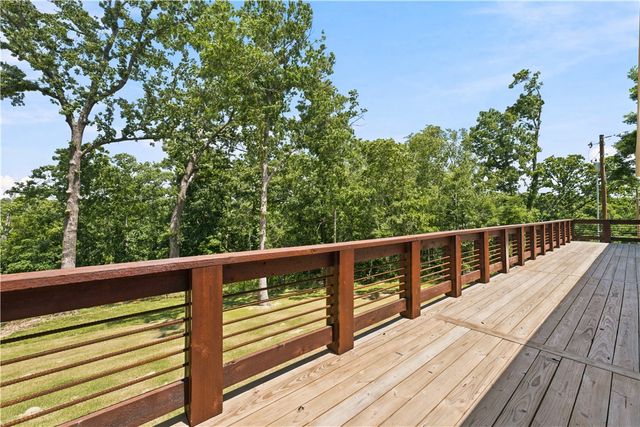 23 Topcliffe Lane, Bella Vista, AR 72715