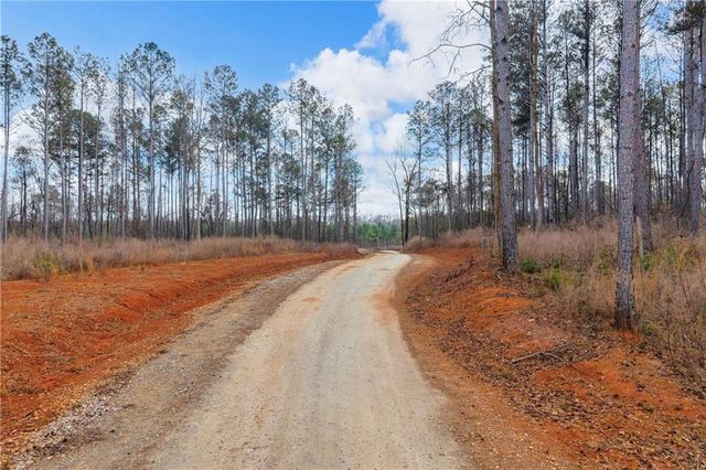 1660 Watkins Farm Road, Nicholson, GA 30565