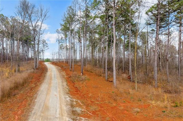 1660 Watkins Farm Road, Nicholson, GA 30565