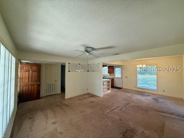 4027 Shell Point Rd, Beaufort, SC 29906