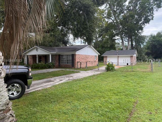 4027 Shell Point Rd, Beaufort, SC 29906