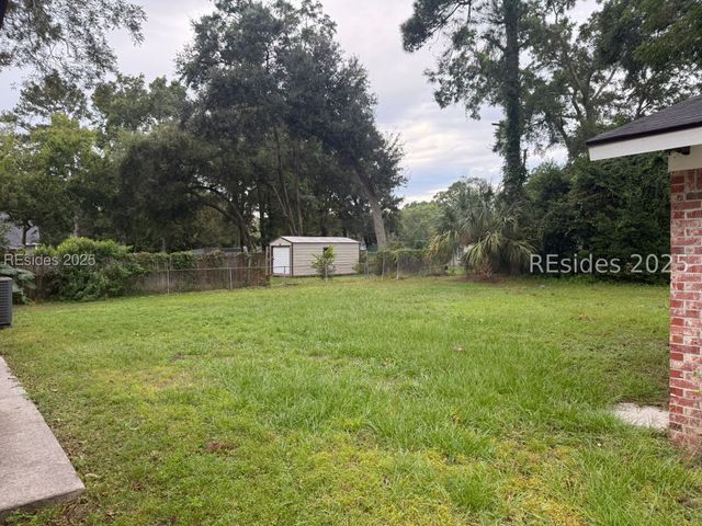 4027 Shell Point Rd, Beaufort, SC 29906