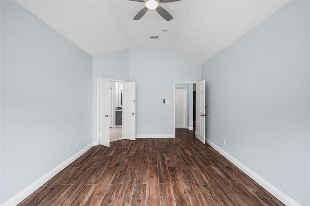 2623 Pine Shadows Drive, Sugar Land, TX 77479