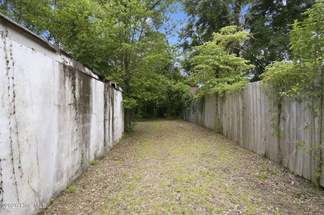 606 Meares Street, Wilmington, NC 28401