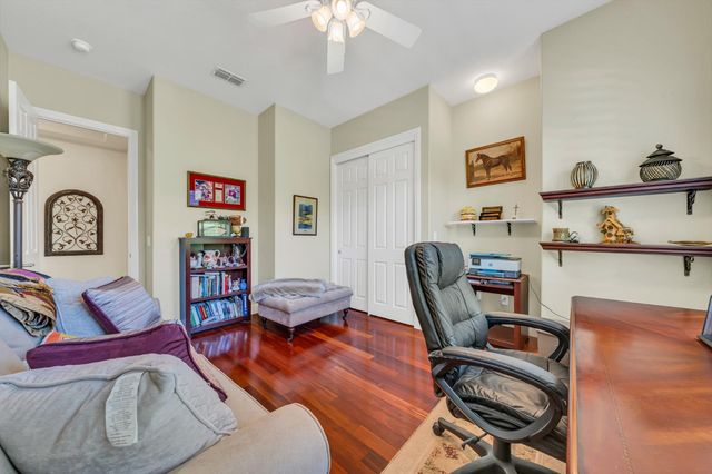 8610 San Lucas Cir, Roseville, CA 95747