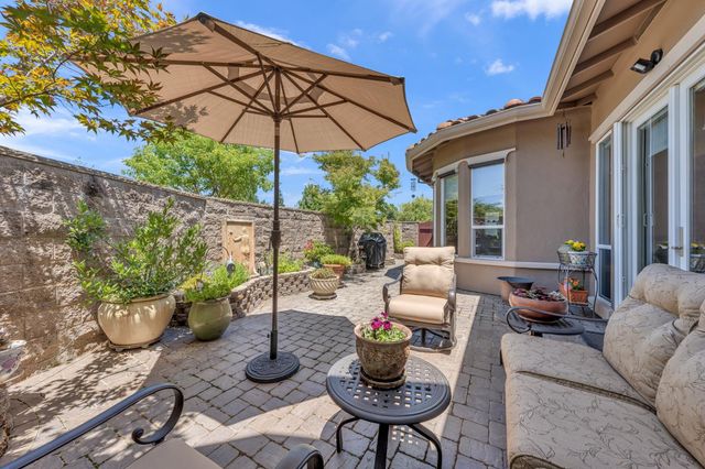 8610 San Lucas Cir, Roseville, CA 95747